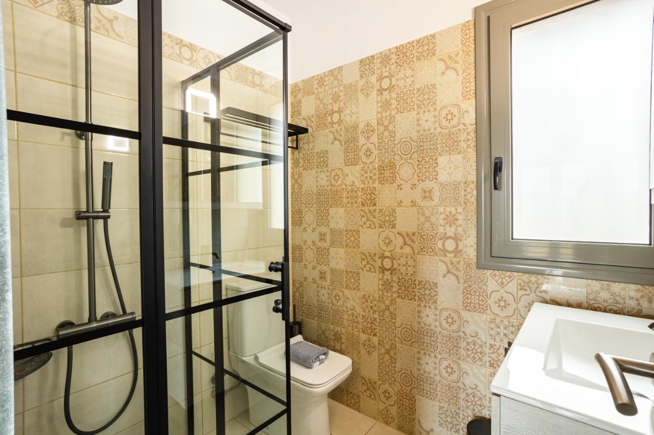 Entheon Olive - Poolside Retreats *